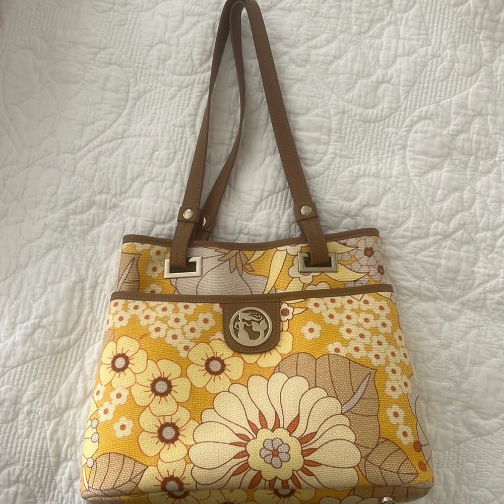 Spartina 449 EUC 70’s vibe handbag.